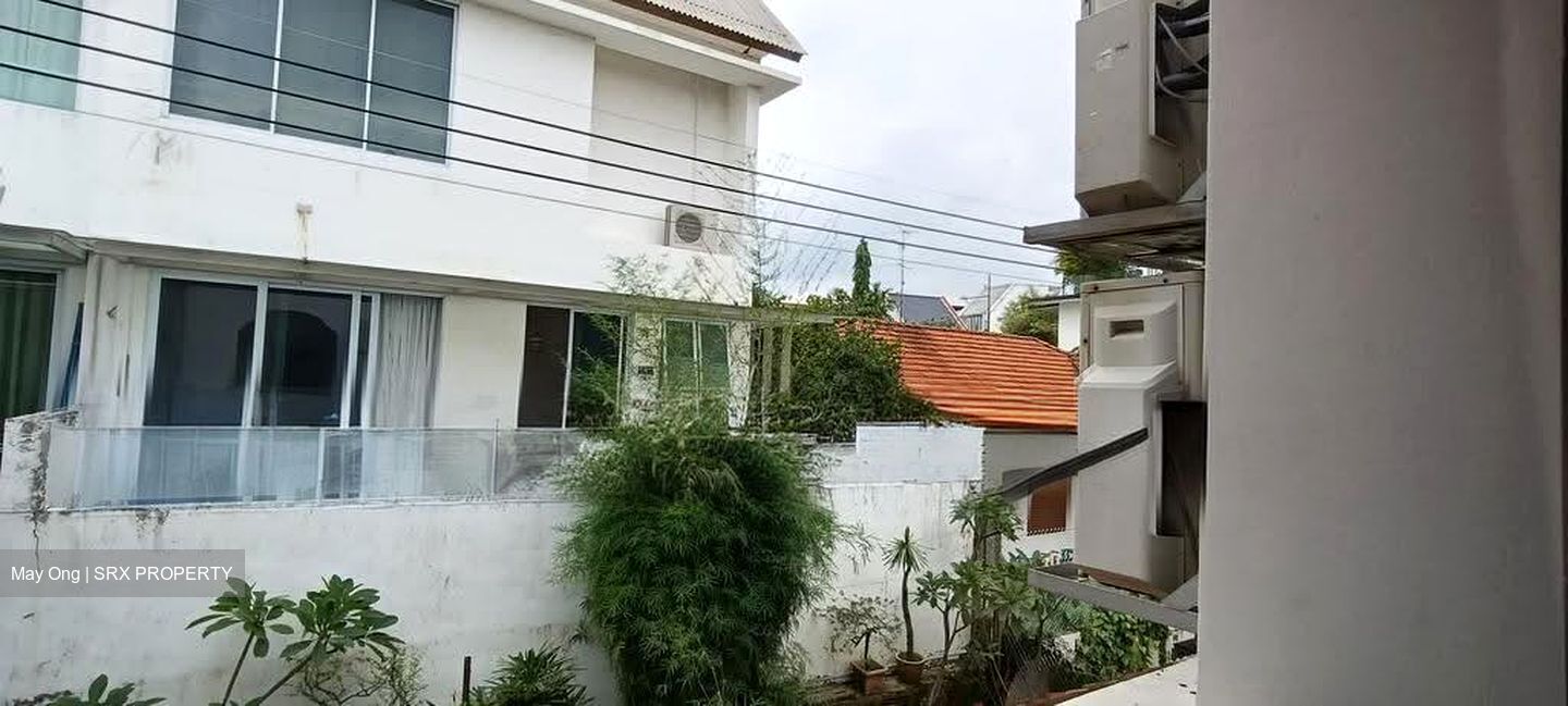 Frankel Estate (D15), Semi-Detached #633073501